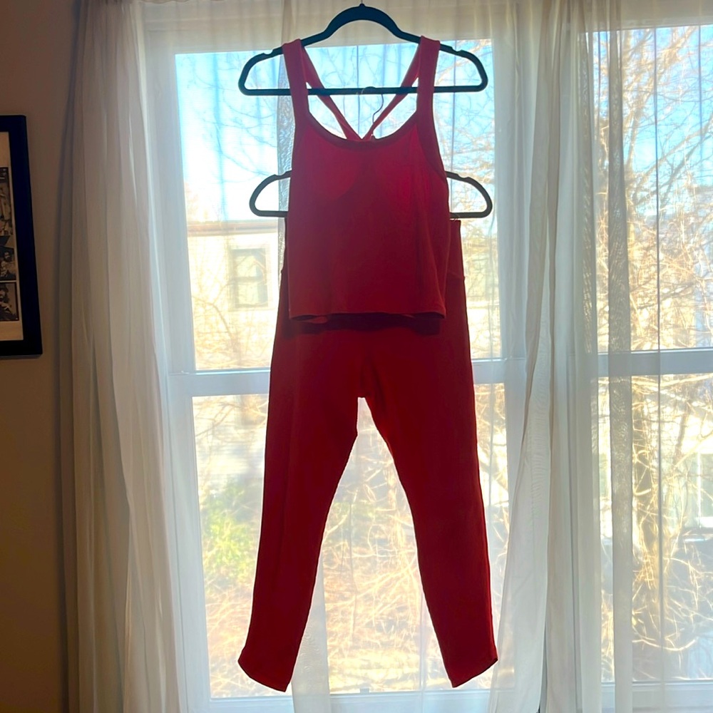 Athleta workout set. Top & Leggings